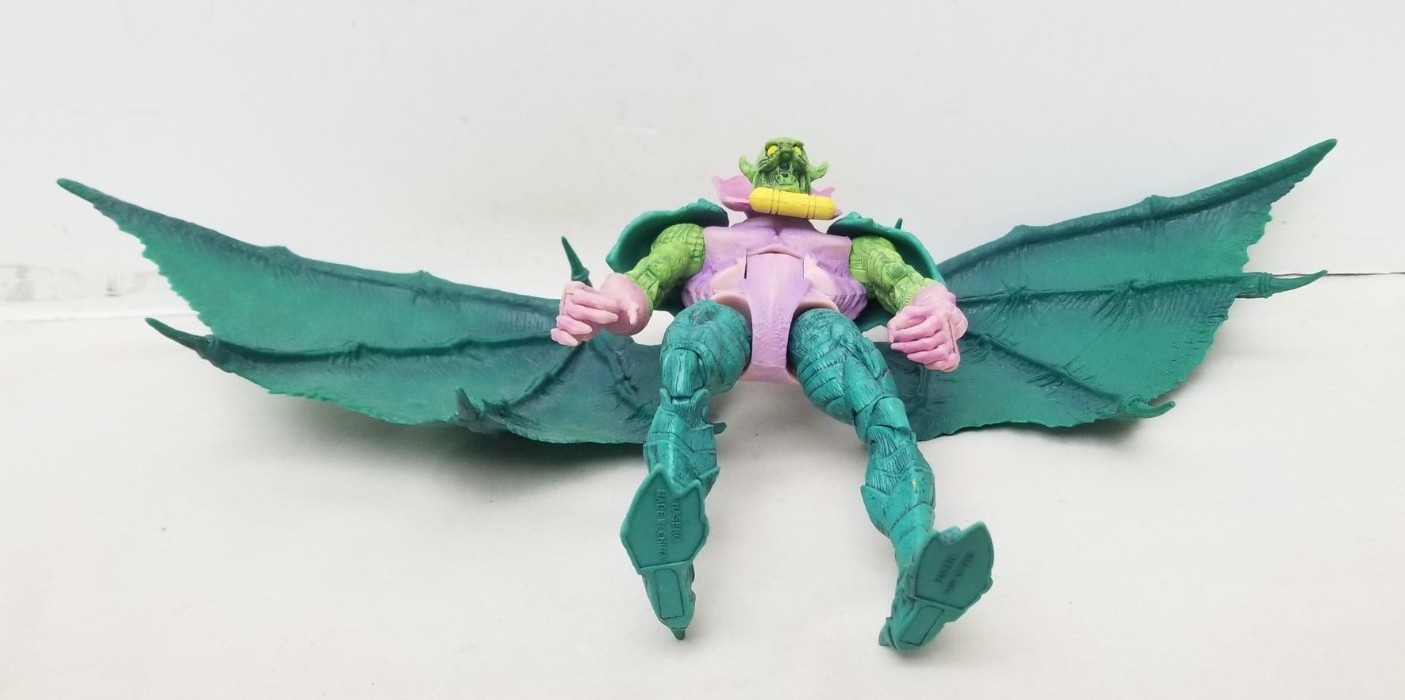 (Complete) 2006 Hasbro 8&Prime; Marvel Legends Fantastic Four « Annihilus » BAF Figure