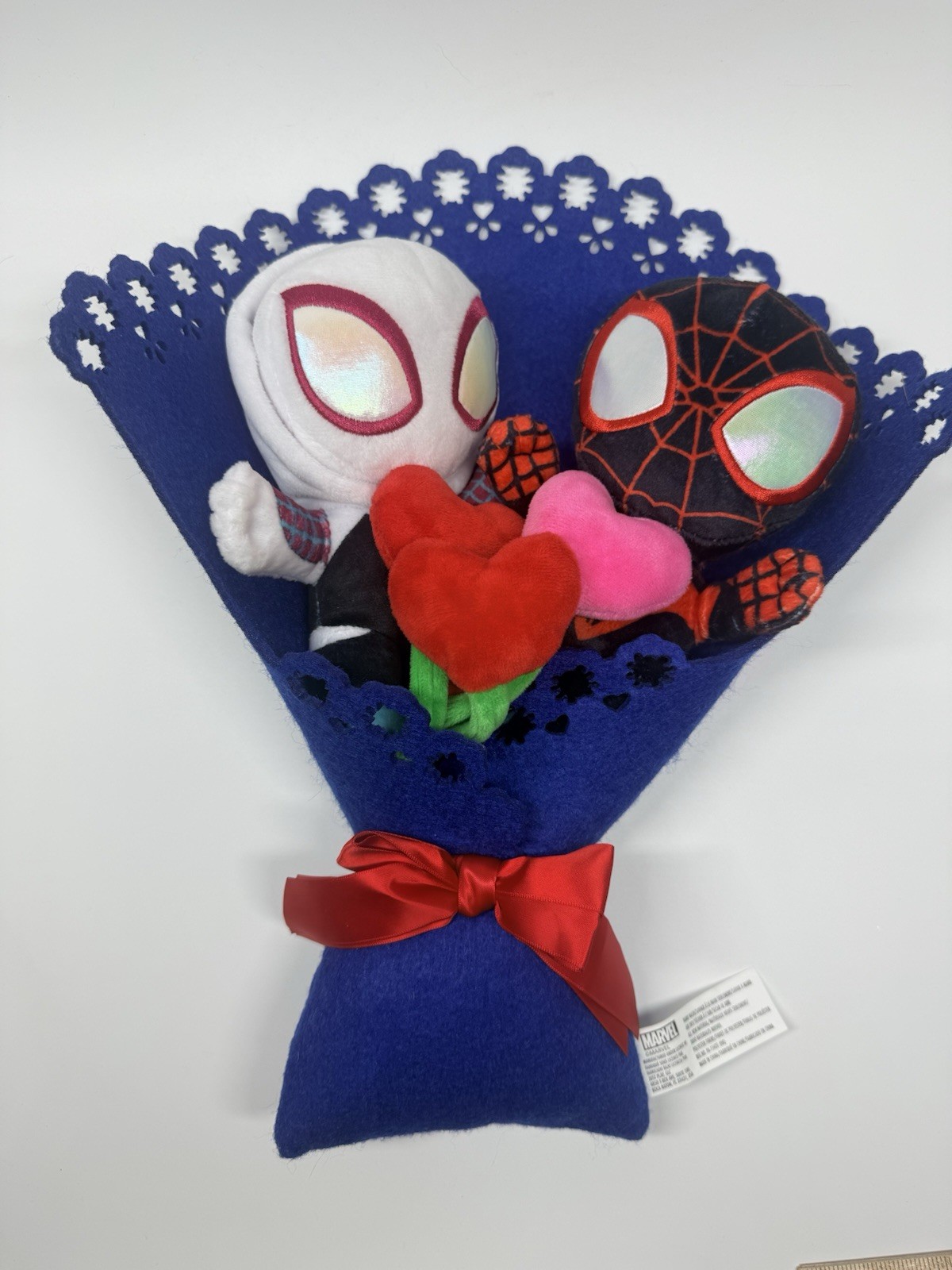 Spider-Man & Ghost-Spider Marvel Valentine&rsquo;s Day 14&Prime; Plush Bouquet 2025