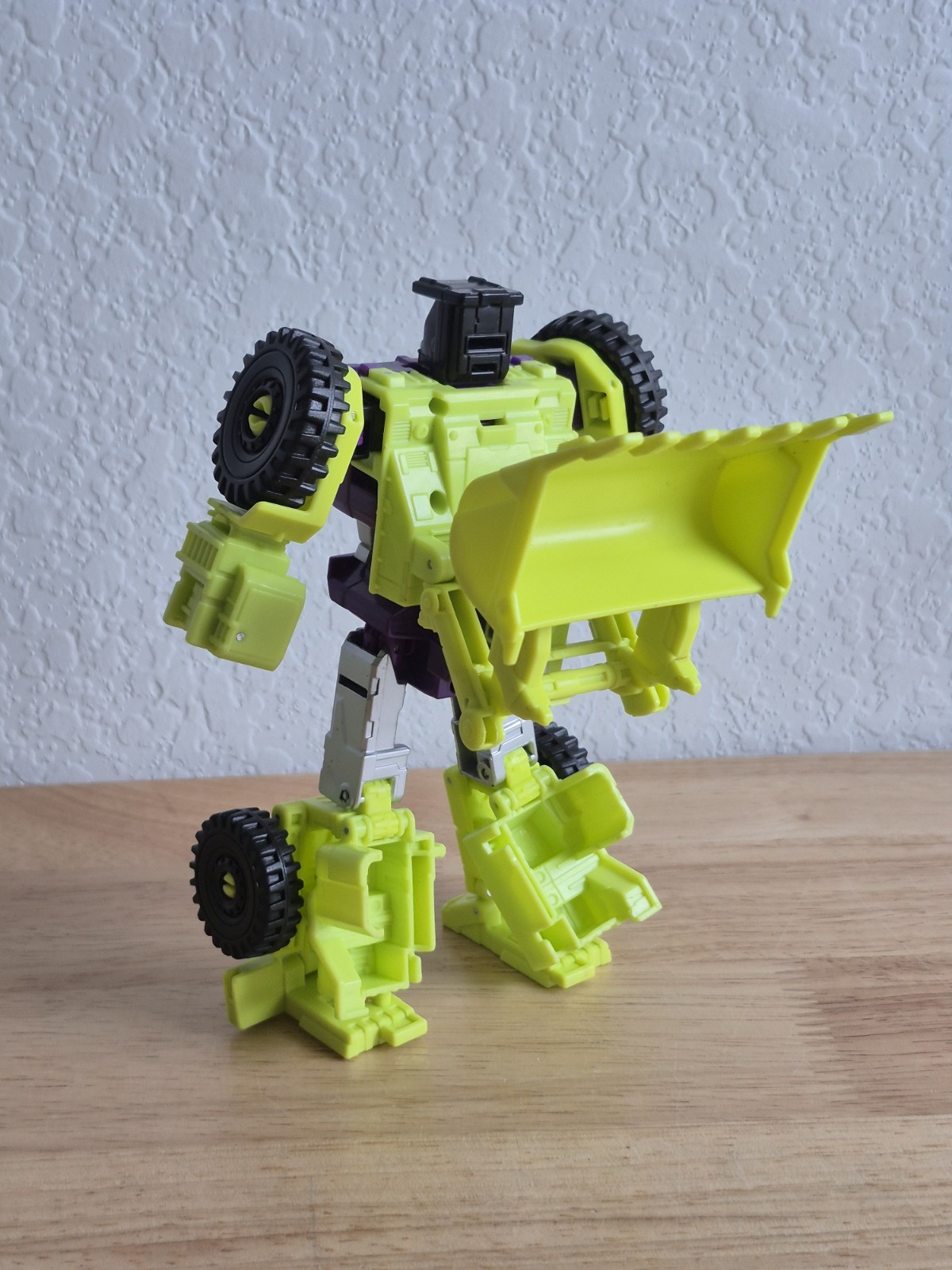 Transformers Combiner Wars SCRAPPER Voyager Constructicon Devastator Limb