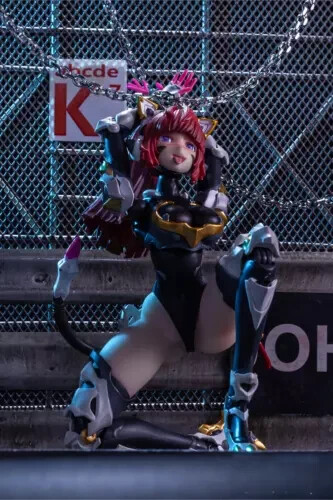 Snail-Shell Sunflower Mobile Suit Girl 1/12 Action Figure Model Statue Ornament