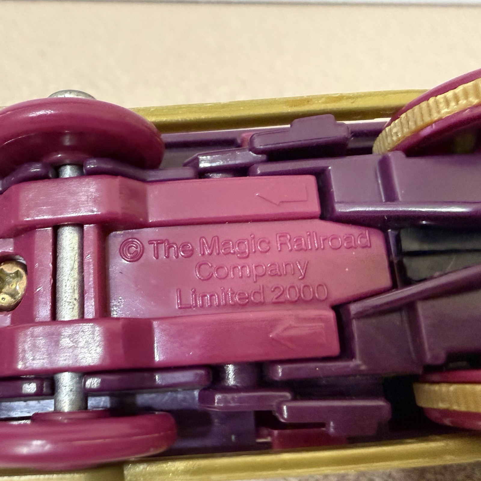 Trackmaster Thomas & Friends « Lady » Motorized Train Engine – Works But Corroded