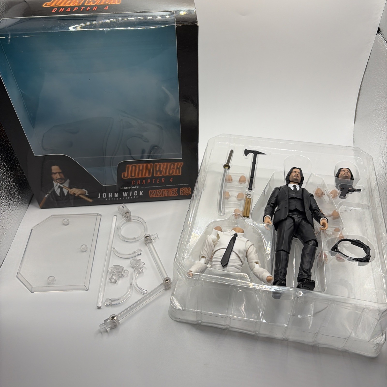 Medicom MAFEX John Wick Chapter 4 No.212 6&Prime; Action Figure STL287739 OpenBox Used
