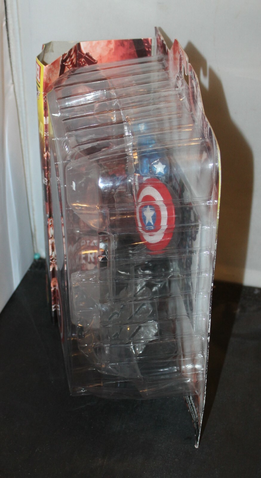 Marvel Select Captain America Collector Edition Action Figure