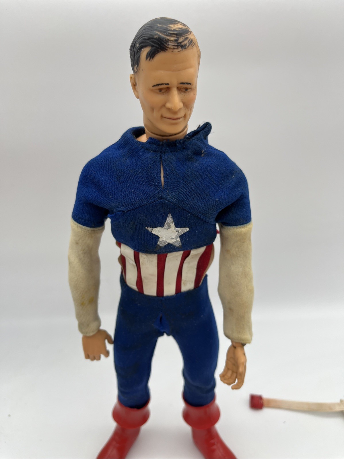 Captain America 1966 CAPTAIN ACTION Ideal ORIGINAL FIGURE, Mask, Guns, Belt