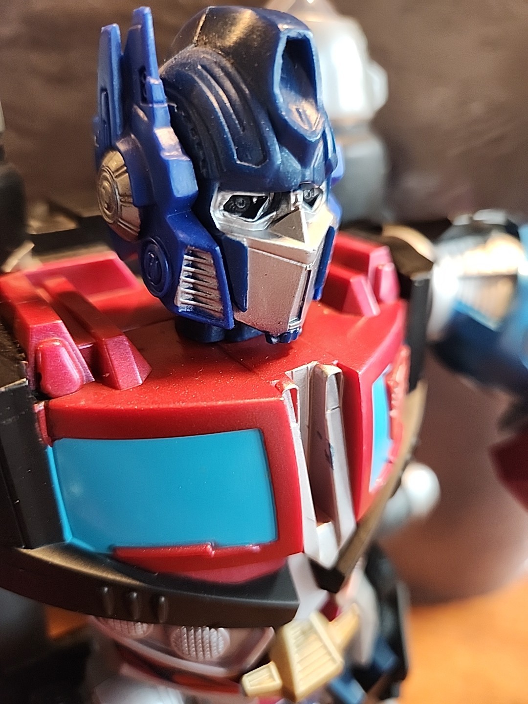 Transformers 12” Mega Power Bots Optimus Prime Hasbro 2008