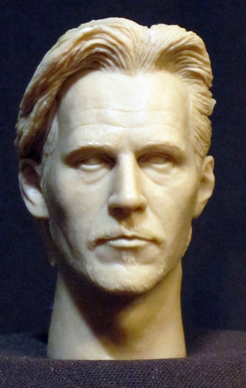 H-33 Gary Oldman  » Leon: The Professional  » RESIN HEAD SCULPT. 1/6 scale