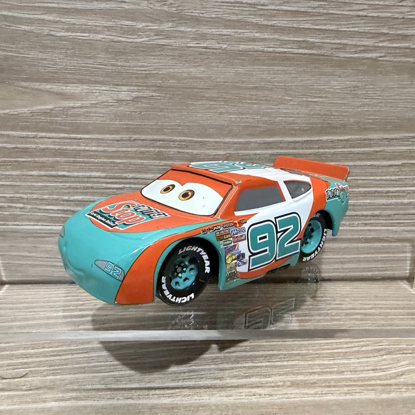Disney Pixar Cars Murray Clutchburn 1:43 Diecast Pull Back &lsquo;N&rsquo; Go