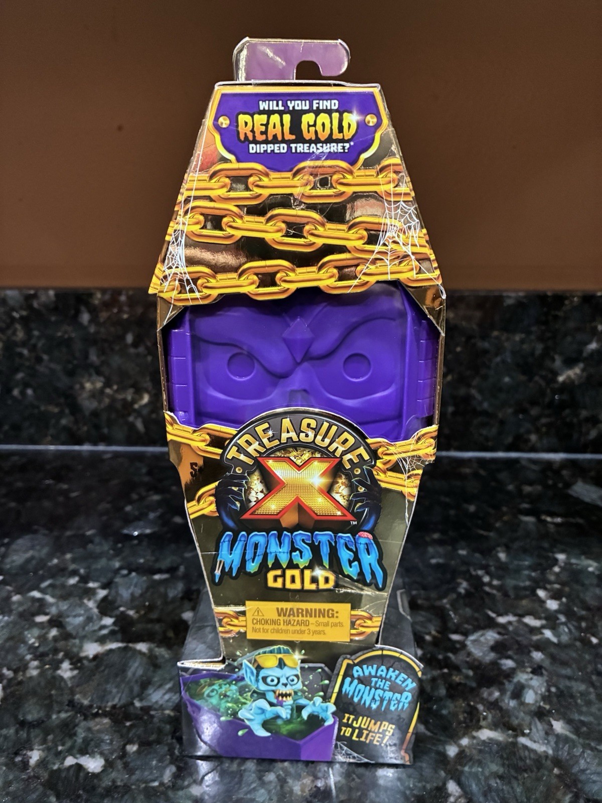 Treasure X Monster Gold Series 1 Action Figure Awaken Monster Jumps to Life