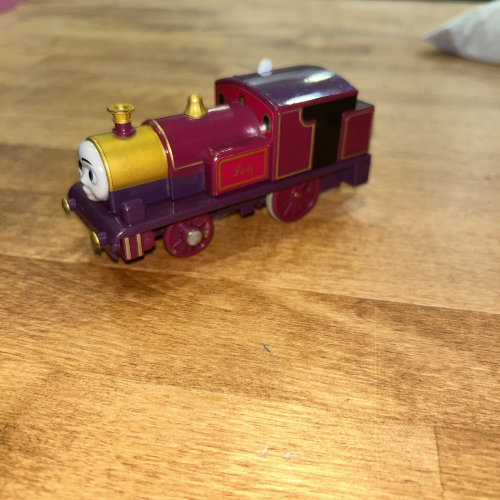 Trackmaster Thomas & Friends « Lady » Untested Motorized Train Engine