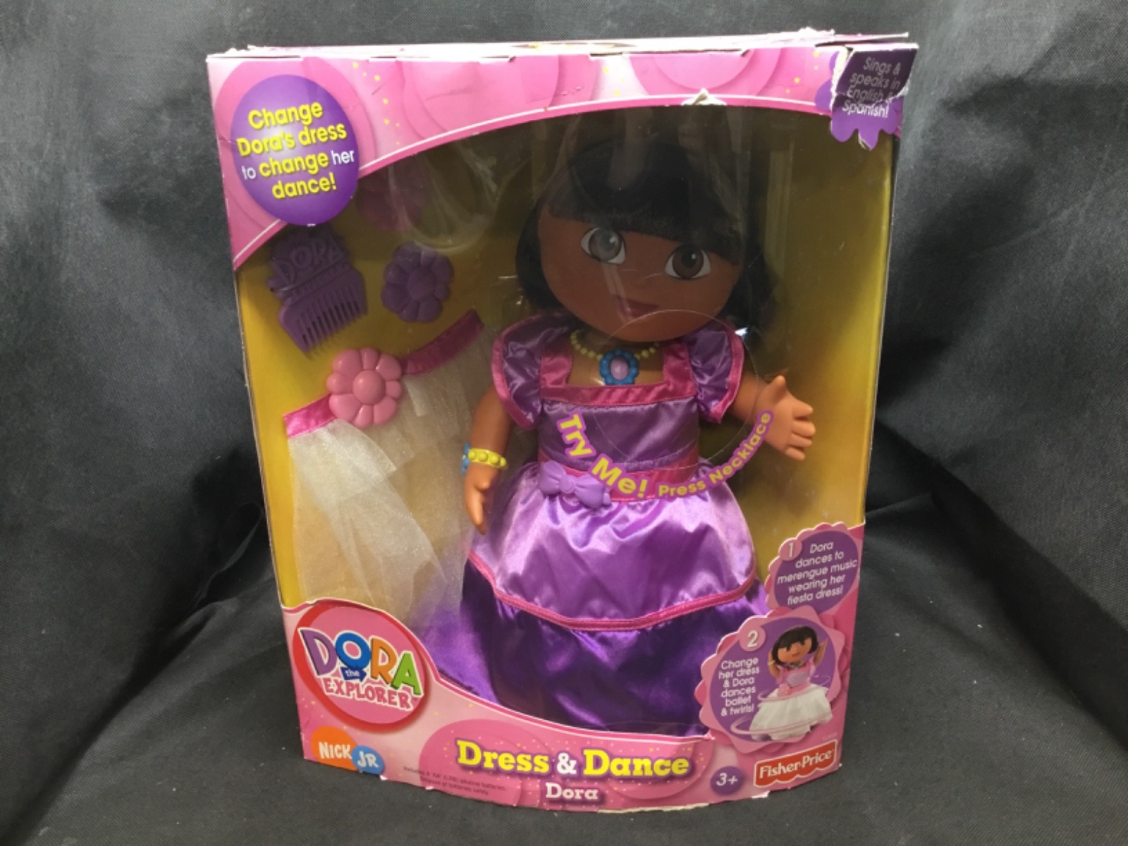 NIB! Nick Jr. Dora The Explorer Dress & Dance Dora Doll [Fisher Price 2005]