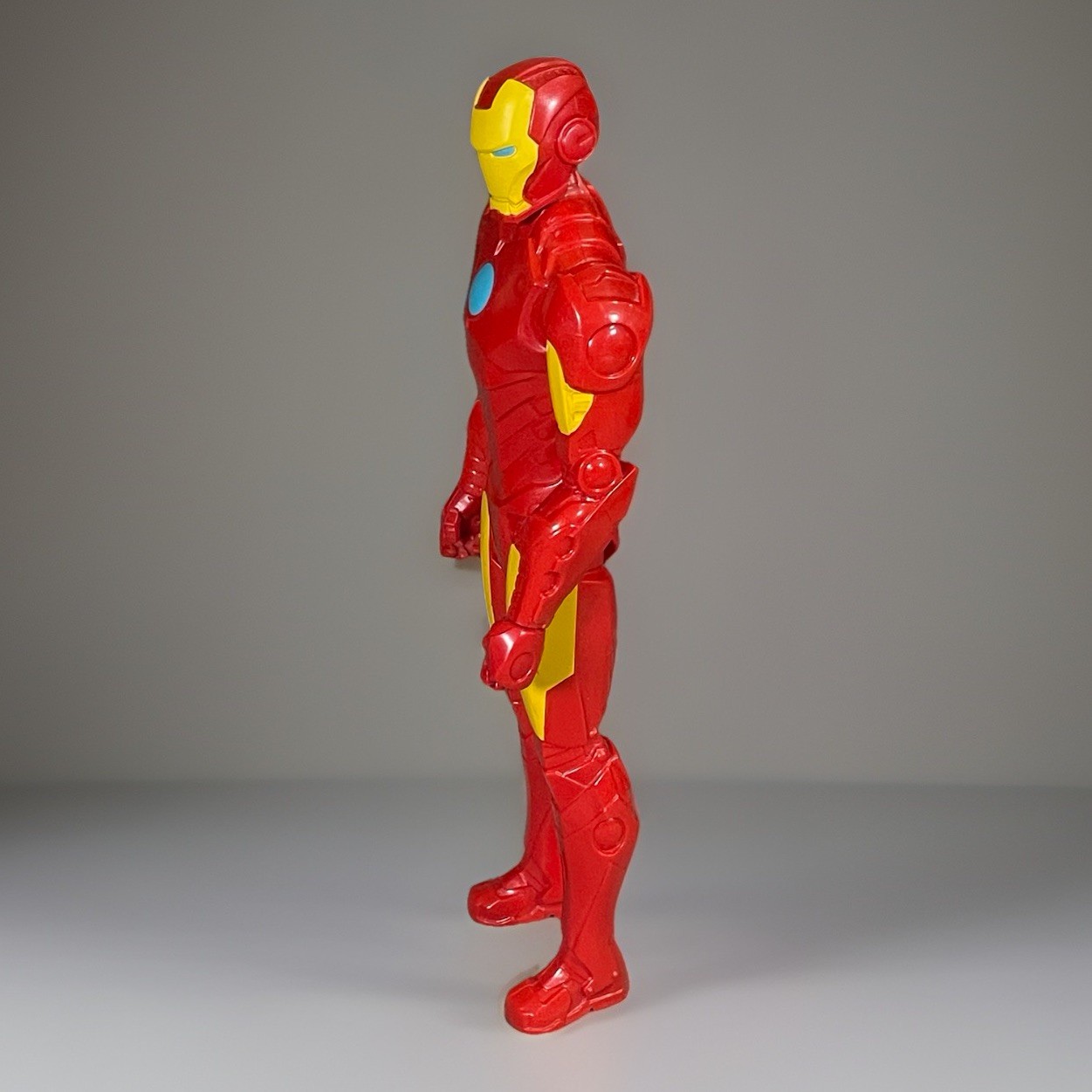 Hasbro Marvel Iron Man Action Figure 12&Prime; Titan Hero Series 2014 Age of Ultron