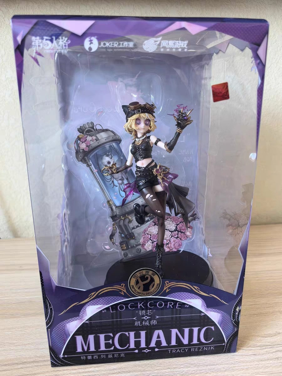 Identity Ⅴ Mechanical Engineer Standing Statue Figure Gk Model Toy Gift Ornament