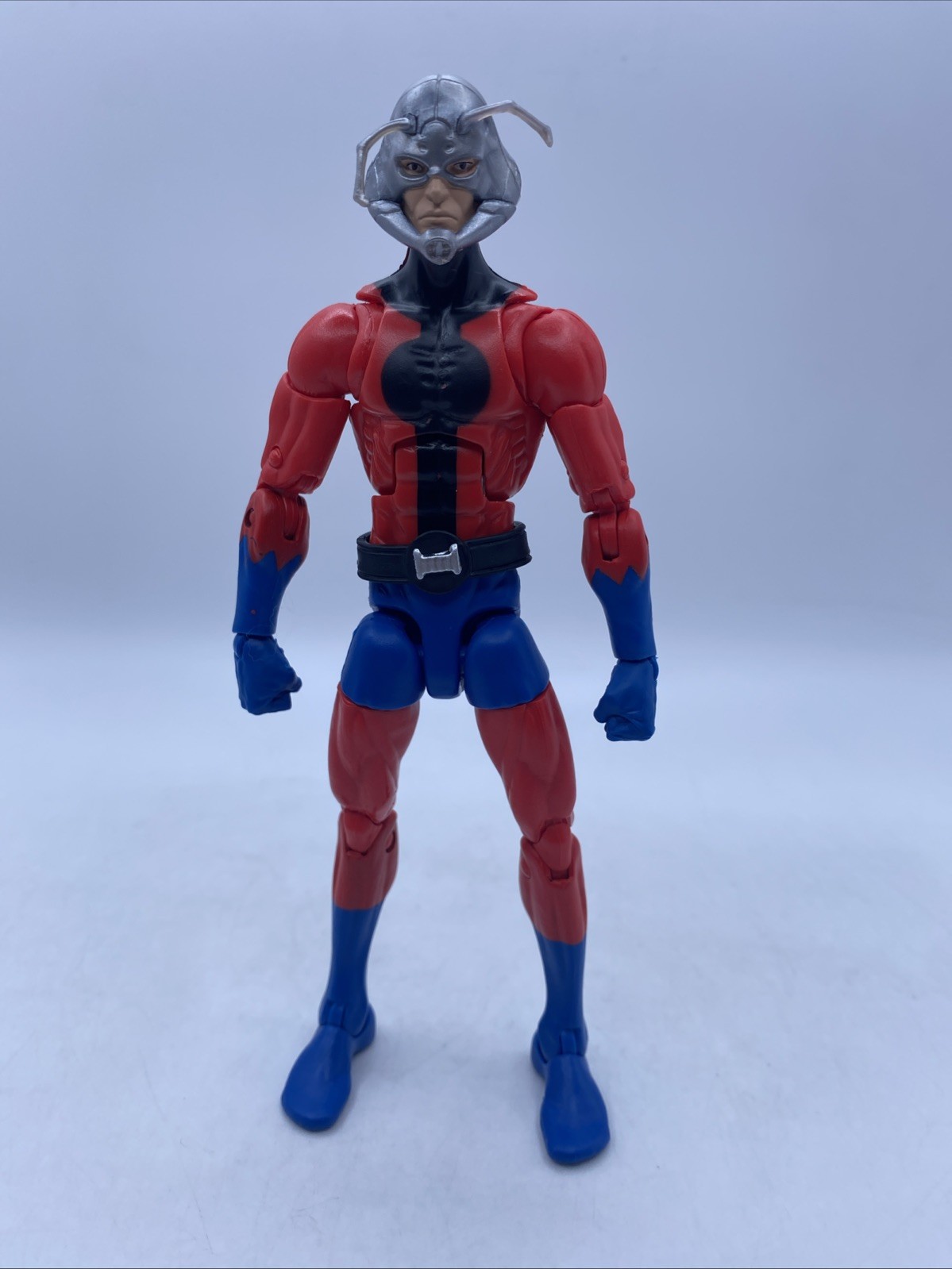Marvel Legends Ant-Man 6&Prime; Figure Retro Vintage Wave Comic Avengers Loose