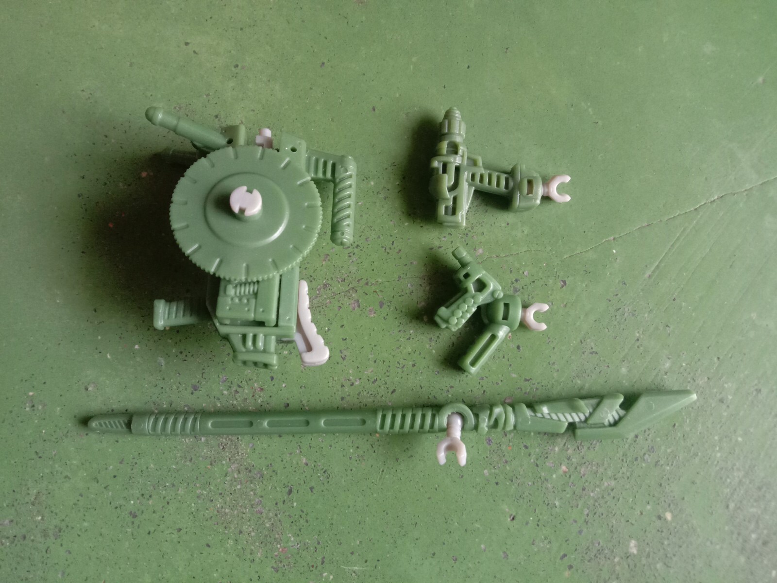Transformers DOTM Wheeljack aka Que Movie Dark Of The Moon