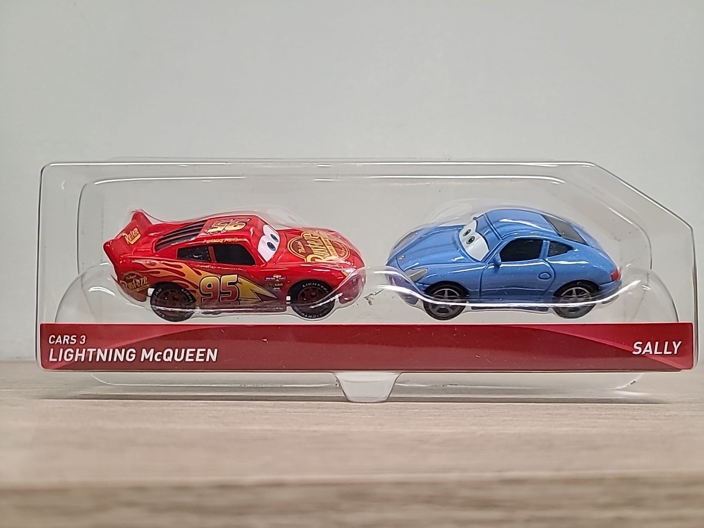 Disney Pixar Diecast Cars 3 Lightning McQueen & Sally Diecast Vehicle DMG PKG