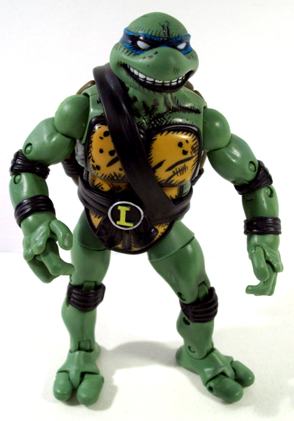 Teenage Mutant Ninja Turtles Vs Street Fighter Leonardo 6&Prime; Action Figure, TMNT