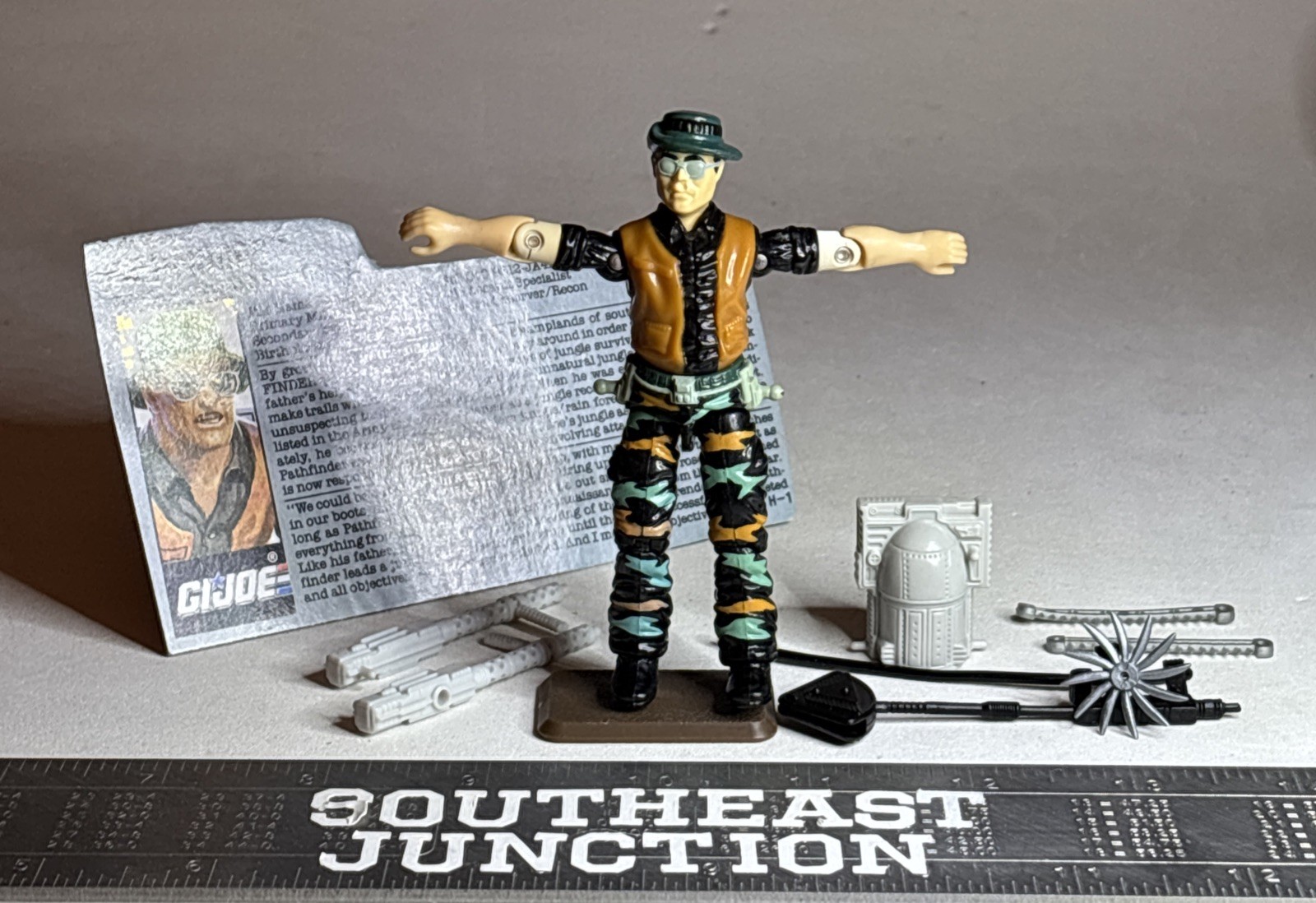 G.I. Joe 1990 PathfinderAction Figure Vintage Hasbro Complete with File Card