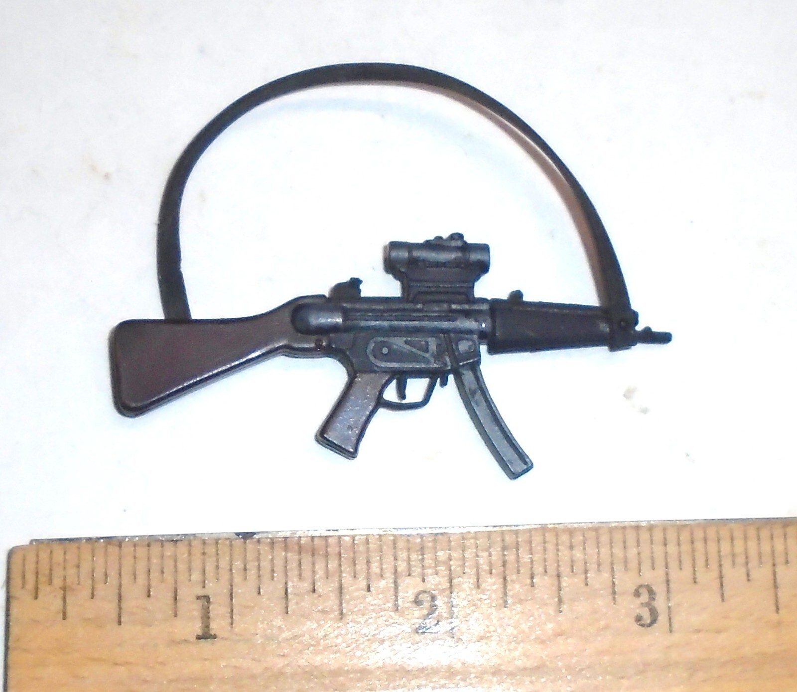 BIN G2 (6 to8 Inch) Action Figure – Accessory Sub Machine Gun w/ Rubber Strap