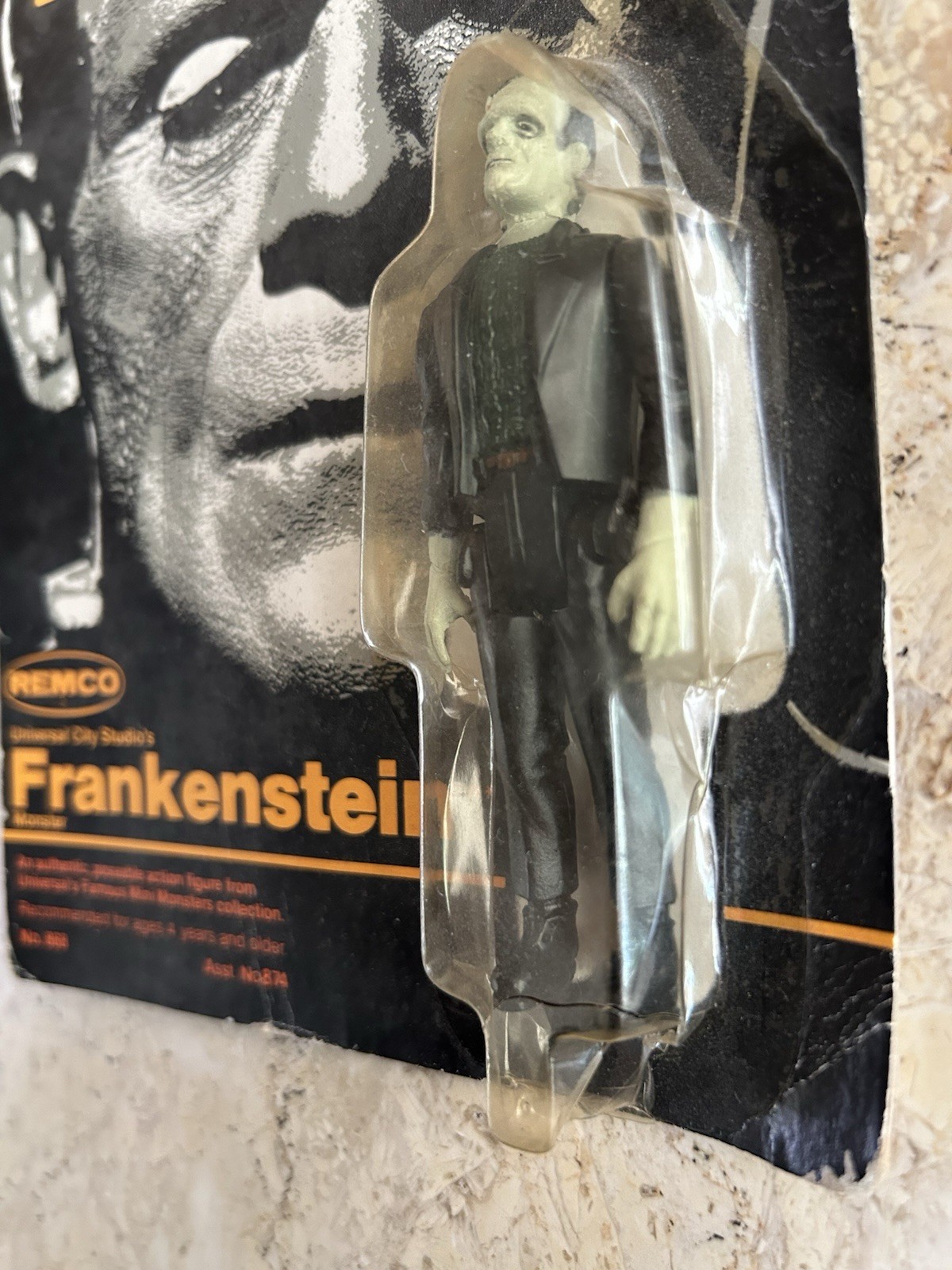 REMCO Universal FRANKENSTEIN Mini Monsters 1980 No. 868 Mint Figure on Worn Card