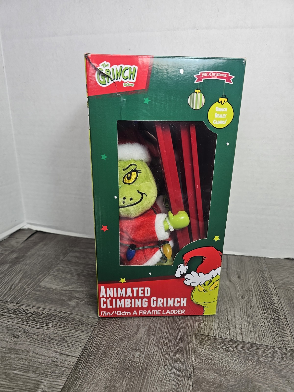 Grinch Tabletop Climber 17&Prime; Ladder Animated Climbing Christmas Lights Musical