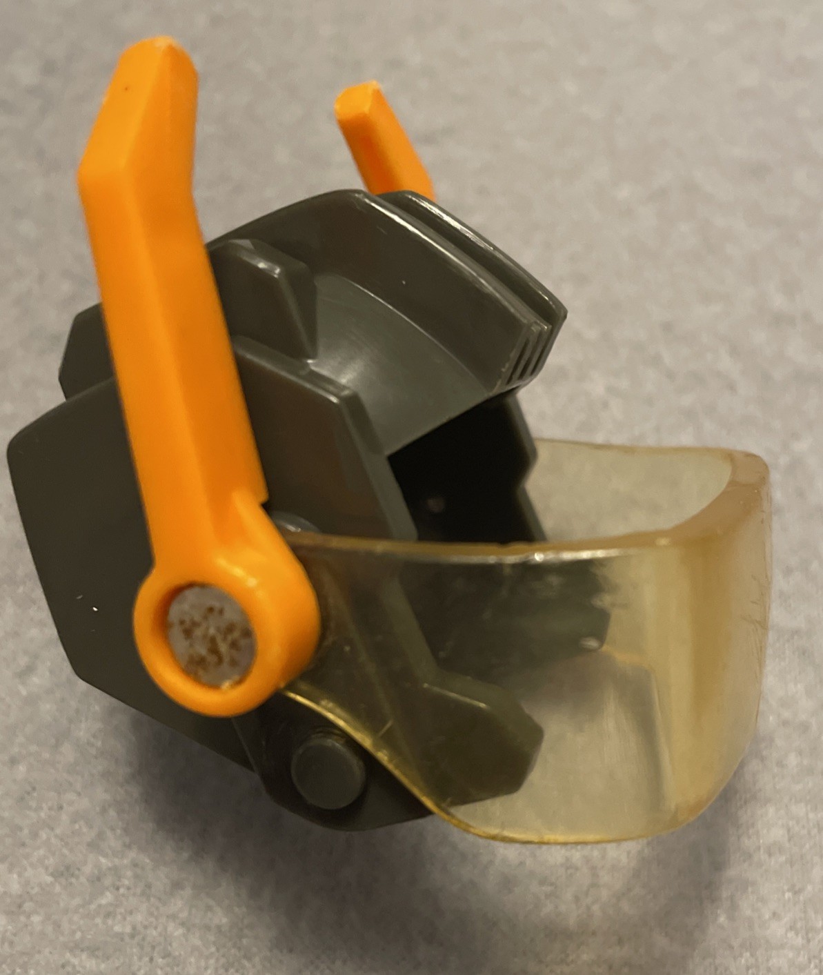 Transformers G1 Scorponok HELMET original 1987 Base gray weapon accessory part
