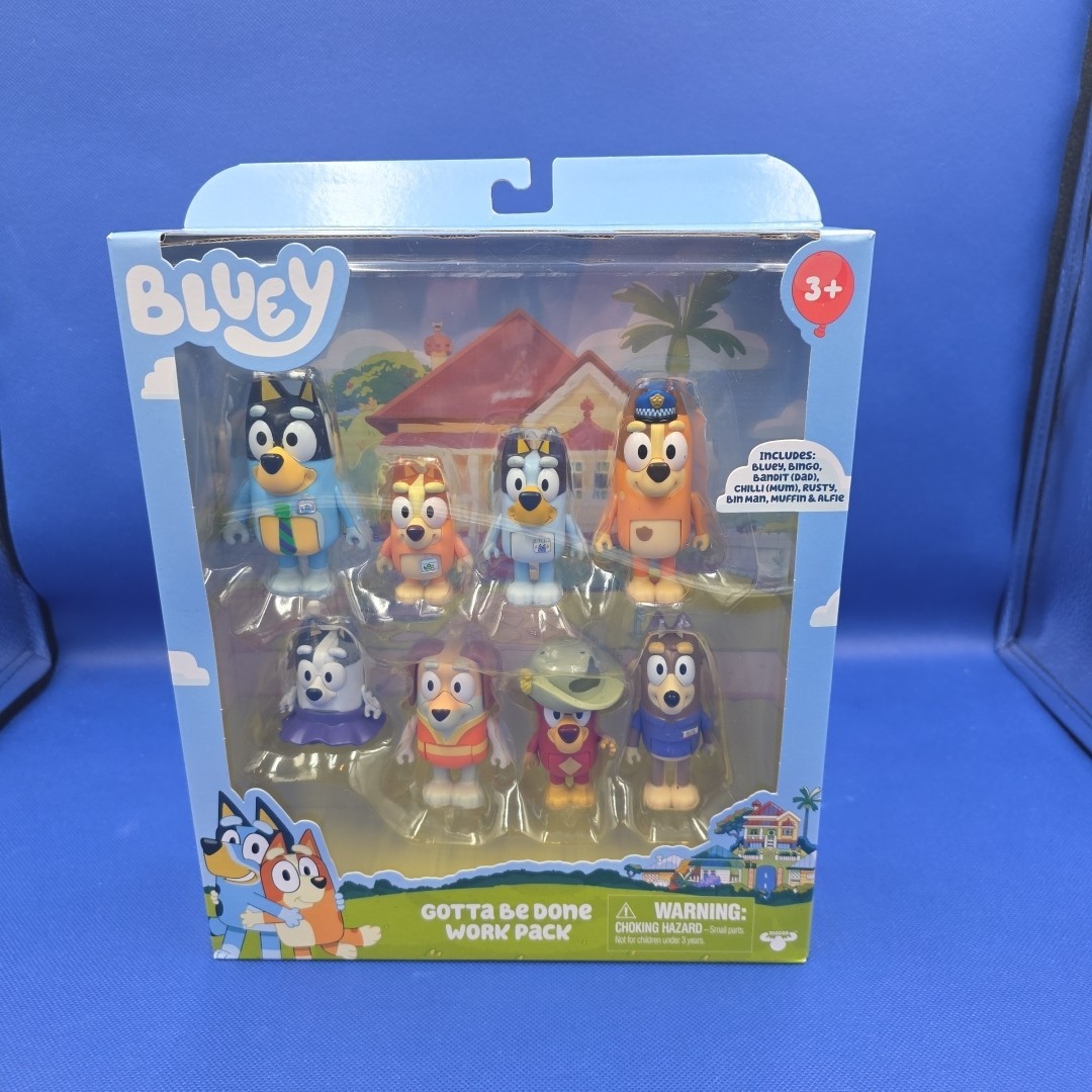 Bluey Family and Friends Gotta Be Done Work Pack 8 Figure Multi Pack »New in Box »