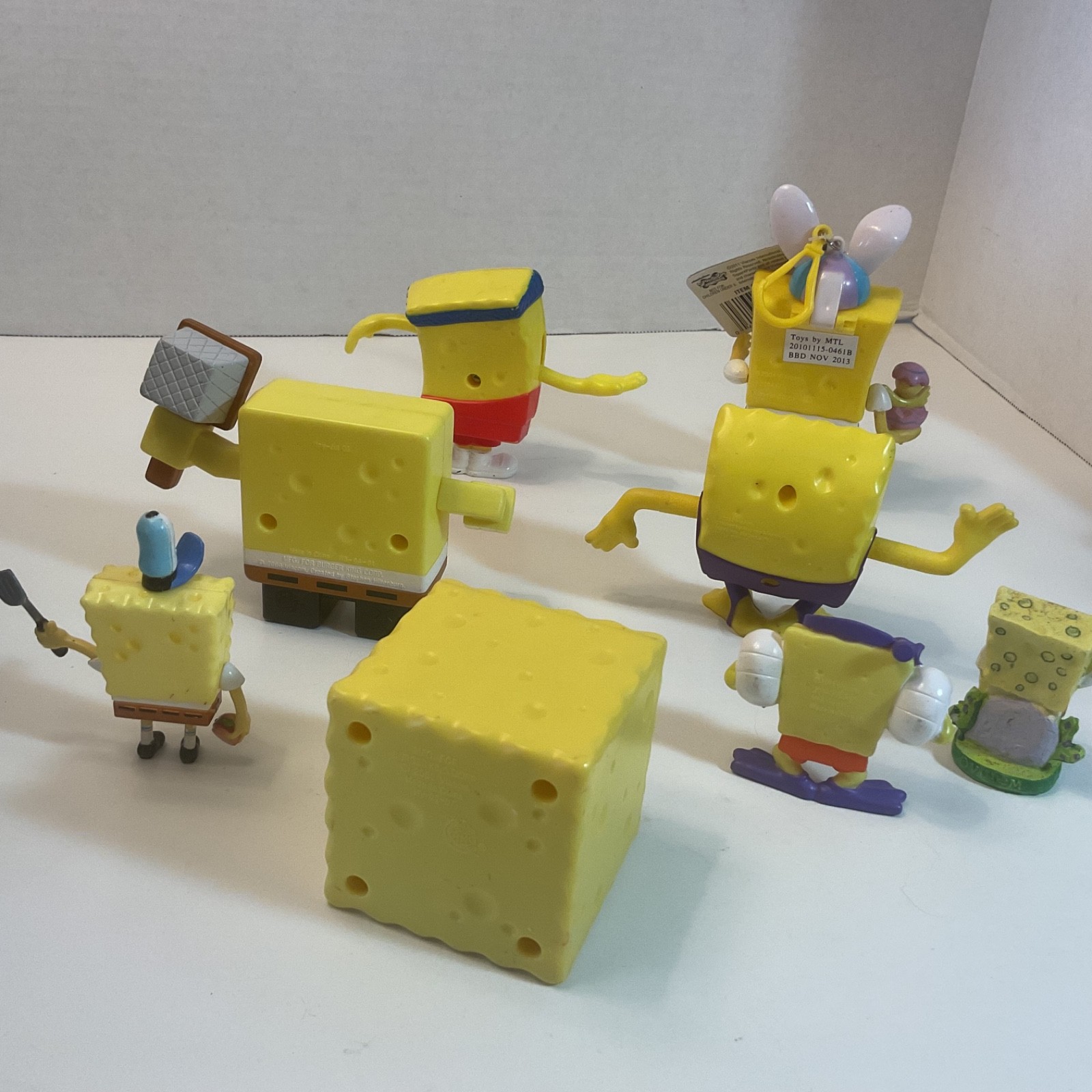 Nickelodeon SpongeBob SquarePants Figures Viacom Burger King Lot of 8