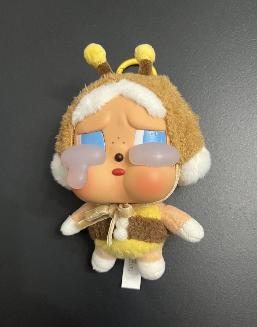 POP MART CRYBABY Crying Again Series (BEE)