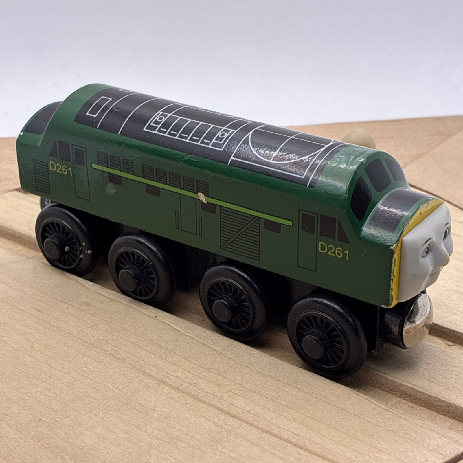 Thomas Wooden Railway Green D261 The Diesel Train Vintage 1997 Britt Allcroft
