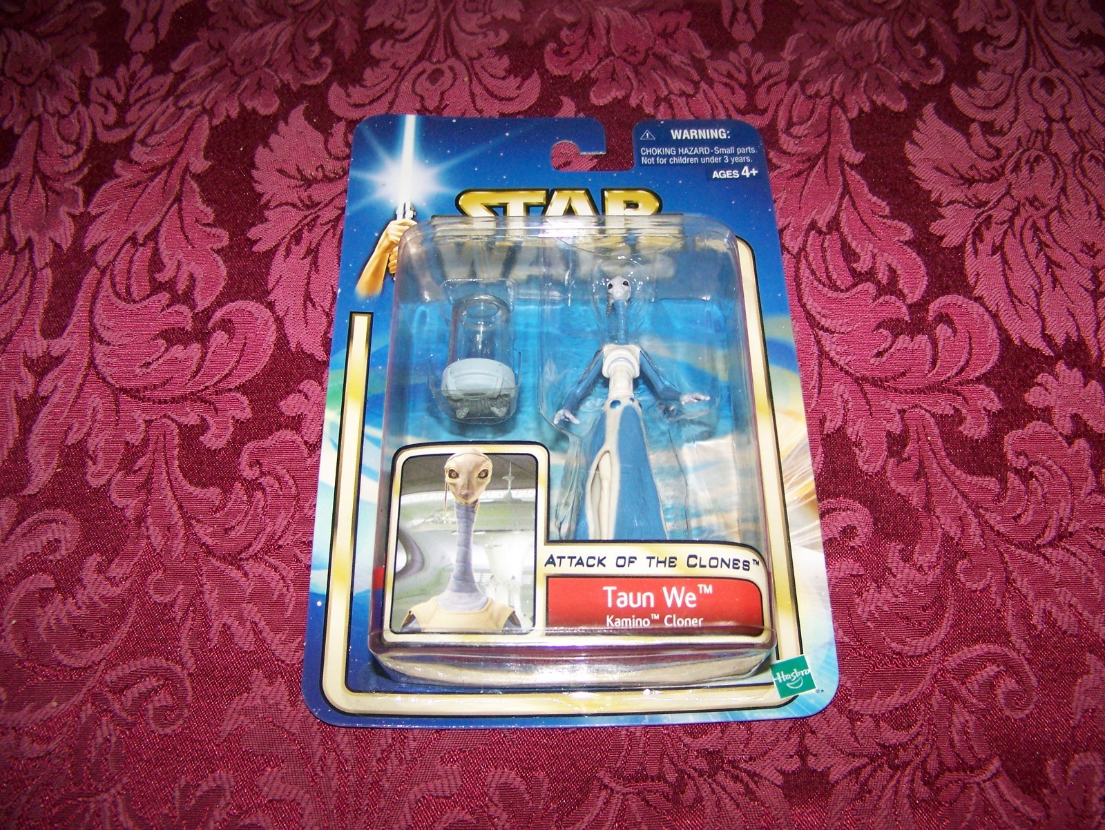 Star Wars Attack of the Clones Taun We Kamino Cloner Action Figure Hasbro SEALED