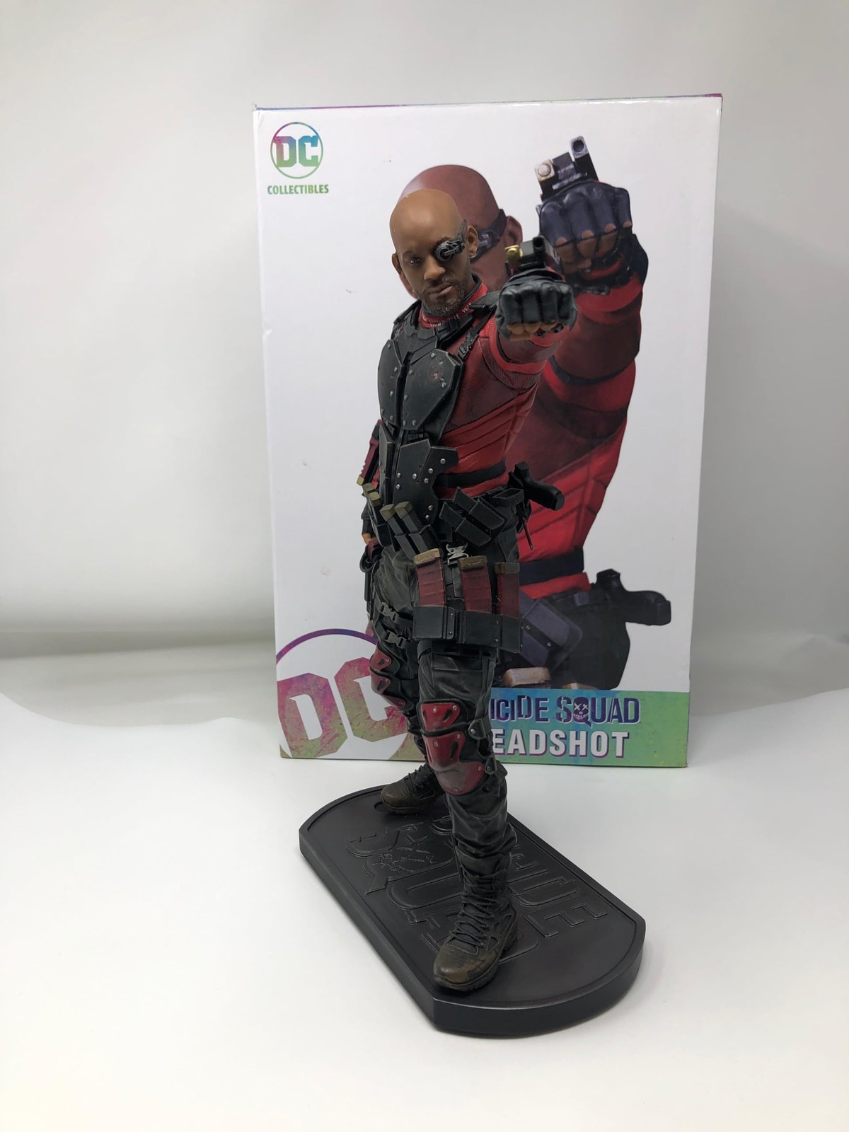 DC Collectibles Suicide Squad: Deadshot Statue