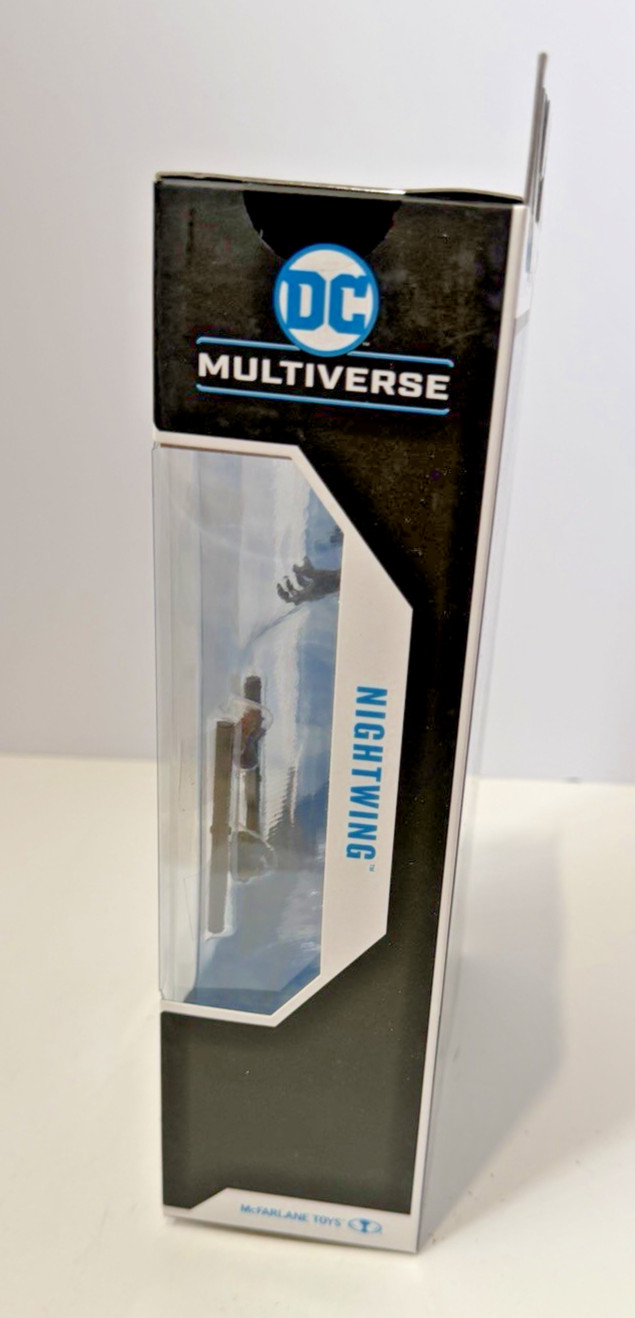McFarlane DC Multiverse * NIGHTWING (DC VS VAMPIRES) GOLD LABEL 7&Prime; Figure
