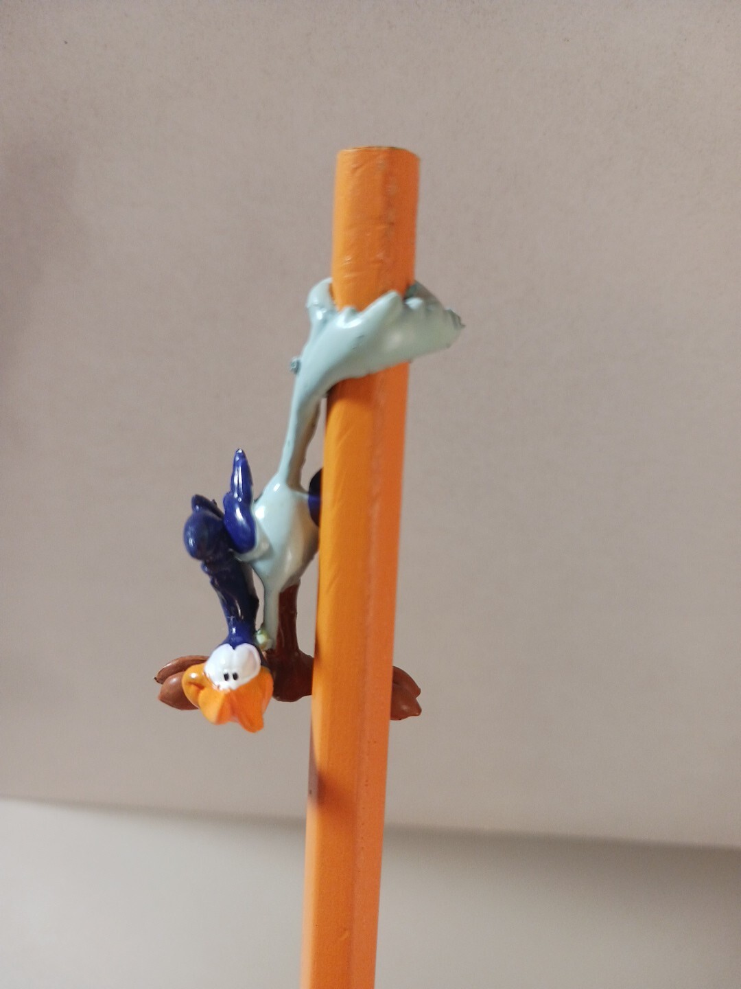 Looney Tunes Warner Brothers Road Runner Pencil Topper