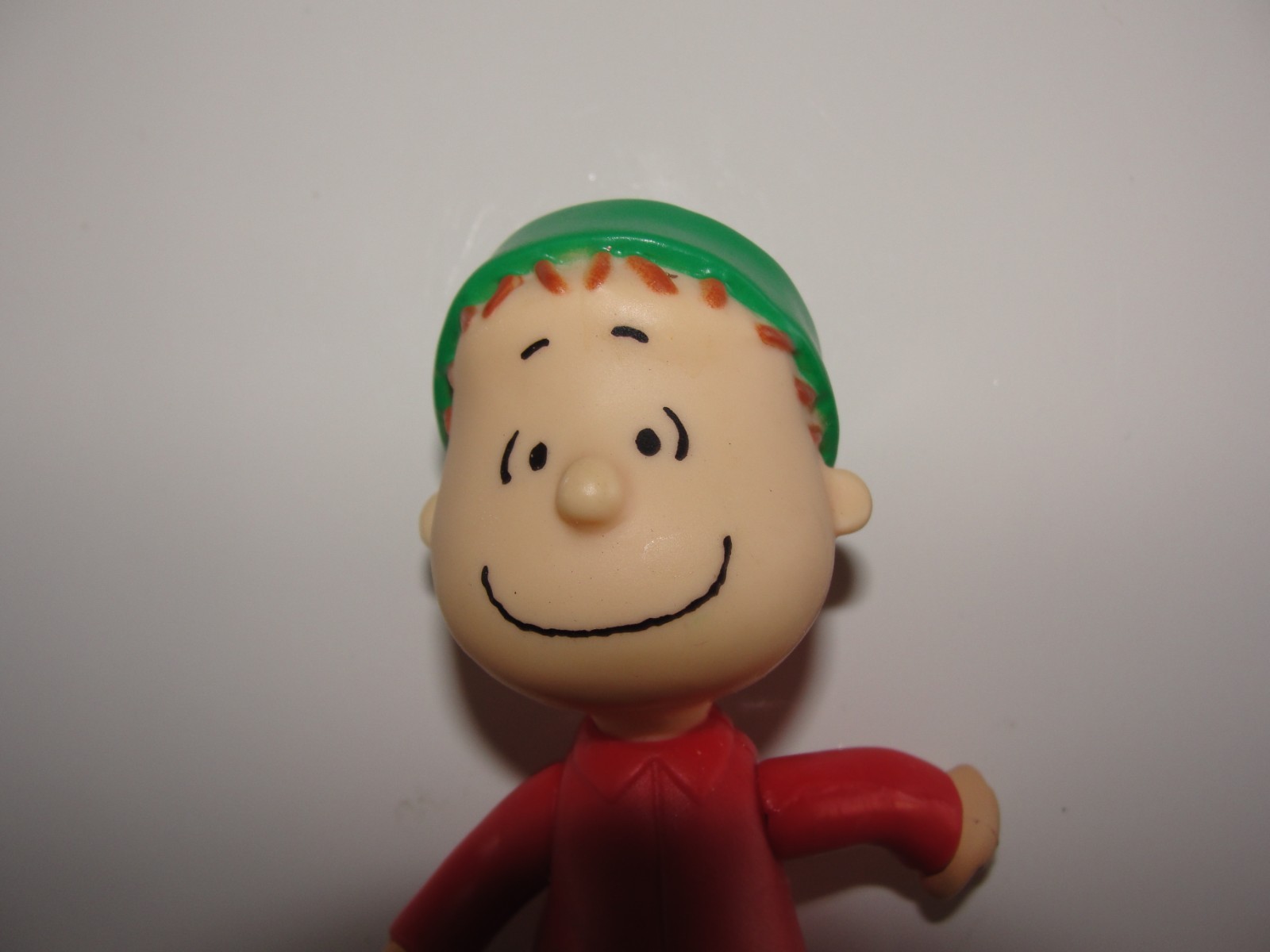 Peanuts Gang Lucy & Linus Christmas Figure Lot Forever Fun 2012 3&Prime; Jointed Give