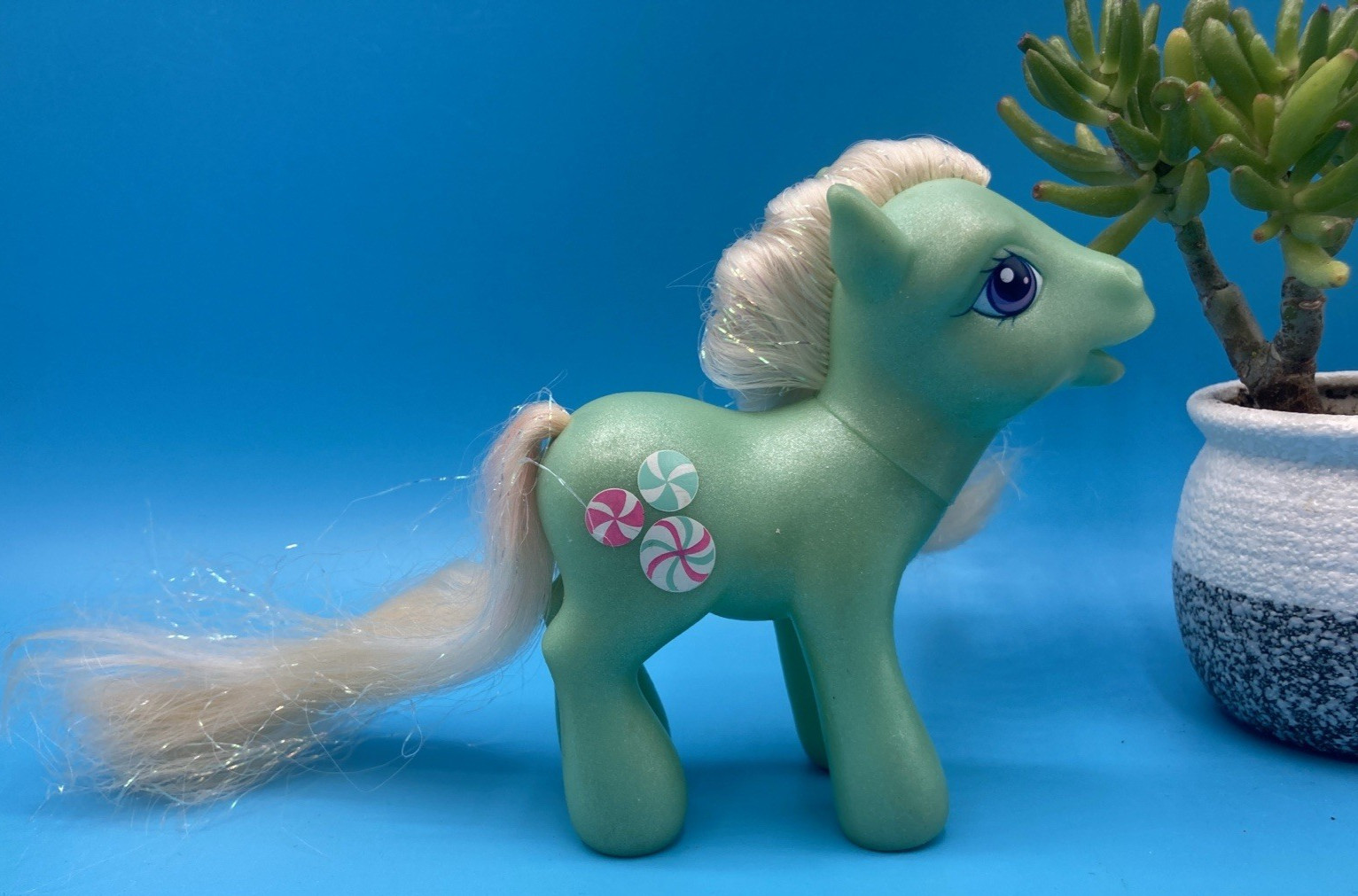 My Little Pony G3 Minty brushable figure tinsel hair left hoof heart 2003 / 2004