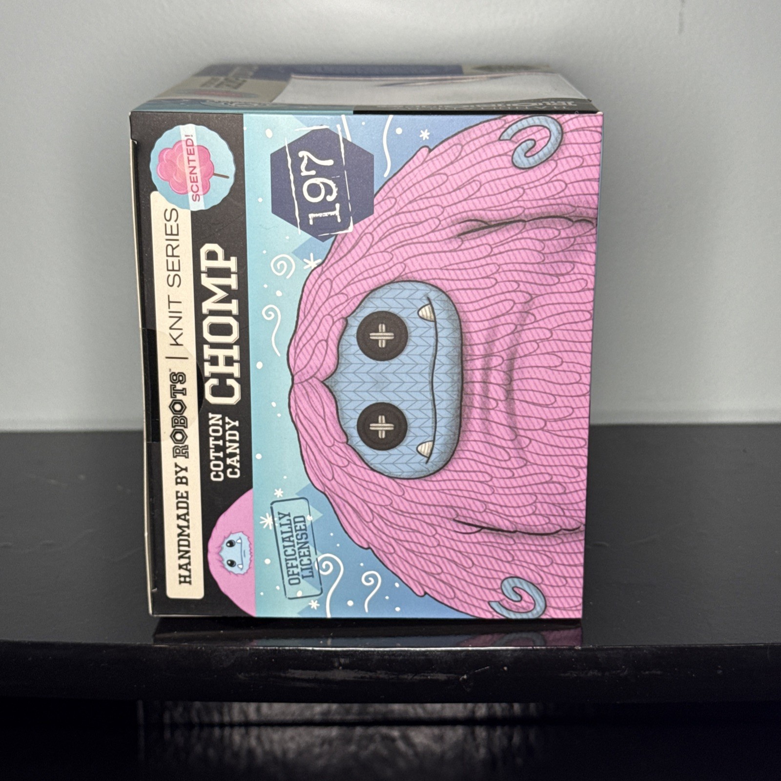 Handmade By Robots Chomp FYE LE 312 COTTON CANDY Scented Abominable Toys