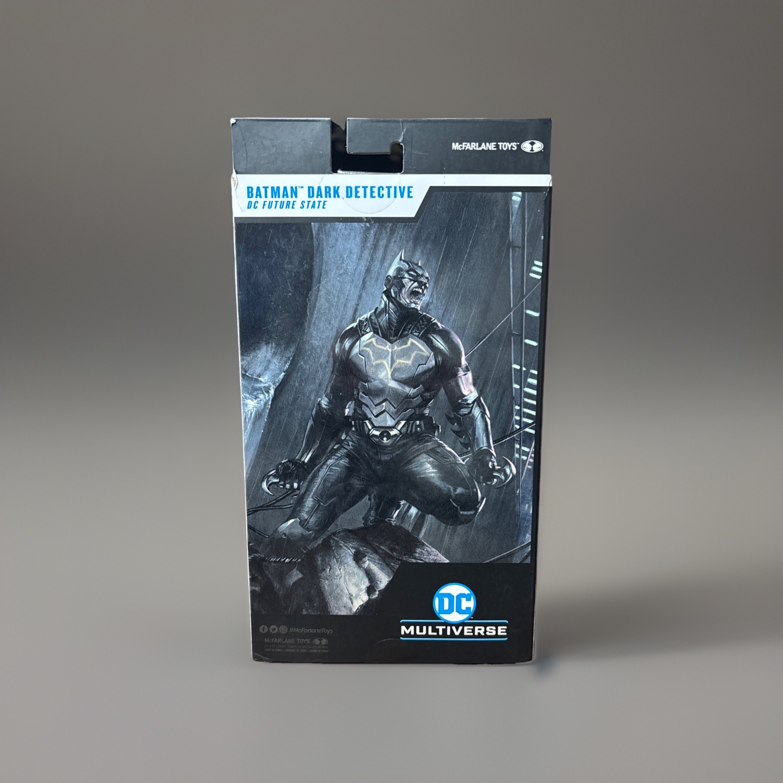 McFarlane DC Multiverse Batman Dark Detective DC Future State Gold Label Figure