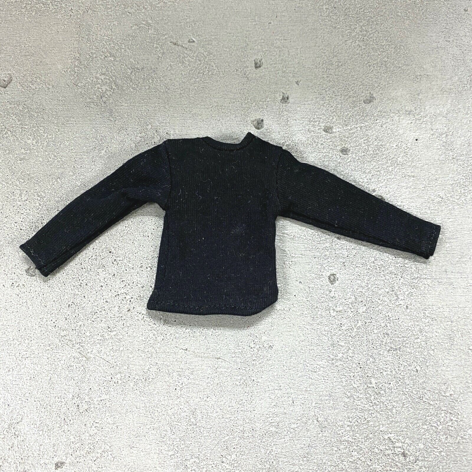 MO-LT-BK: 1/12 Black long sleeve shirt for 6&Prime; Slim Action Figure body