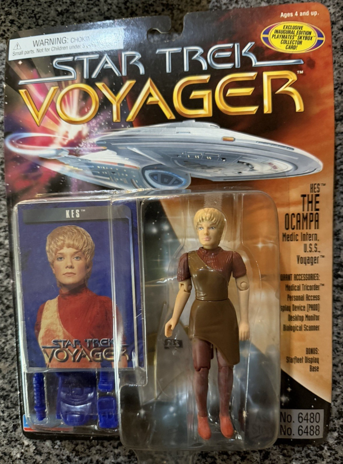 Star Trek Voyager – 5&Prime; Playmates Action Figure – Kes the Ocampa – 1995