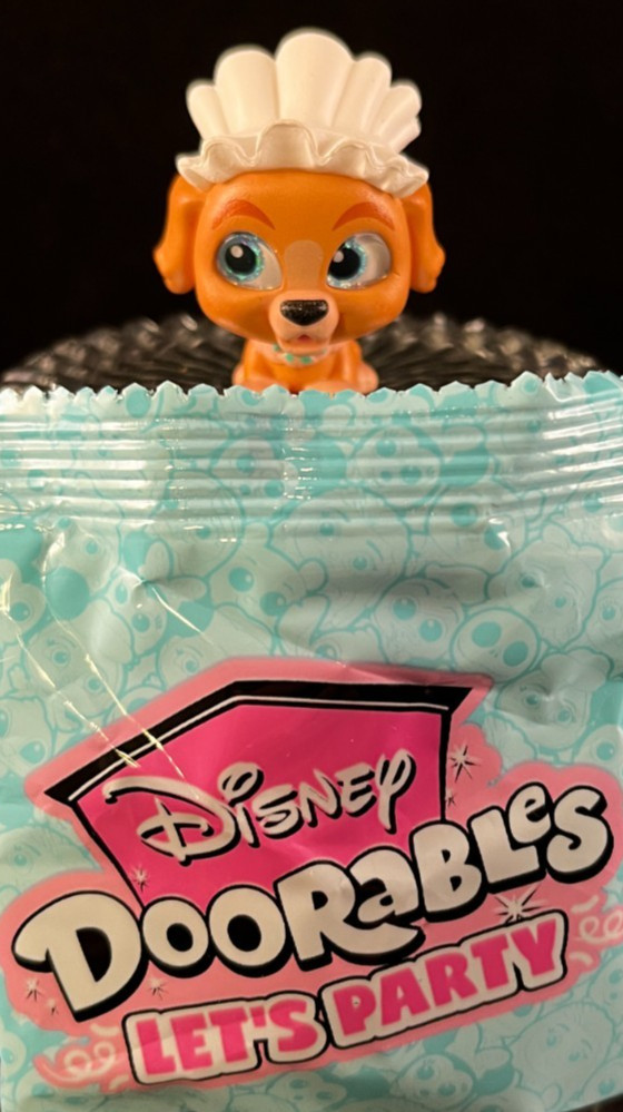 Disney Doorables – Nana – Peter Pan – Let&rsquo;s Party – Slumber Party – Common