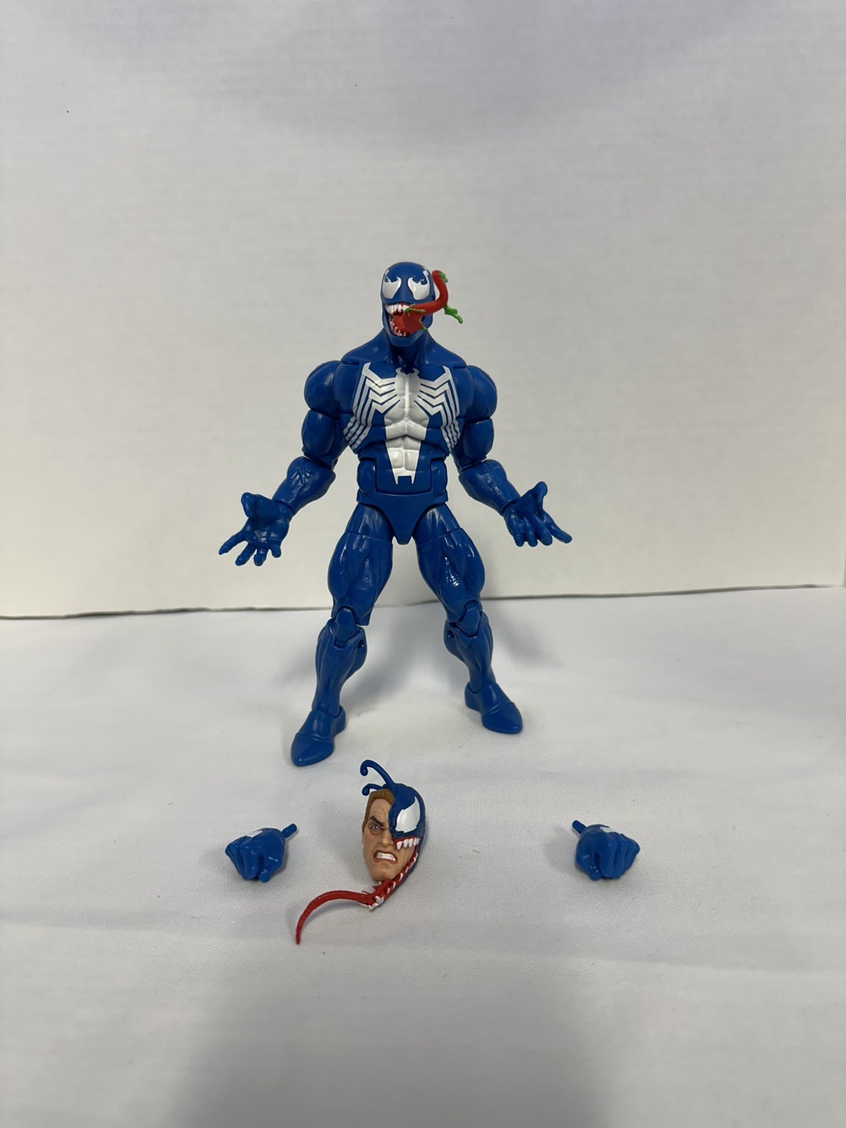 Marvel Legends Gamerverse Venom Blue Marvel Vs Capcom 6&Prime; Figure