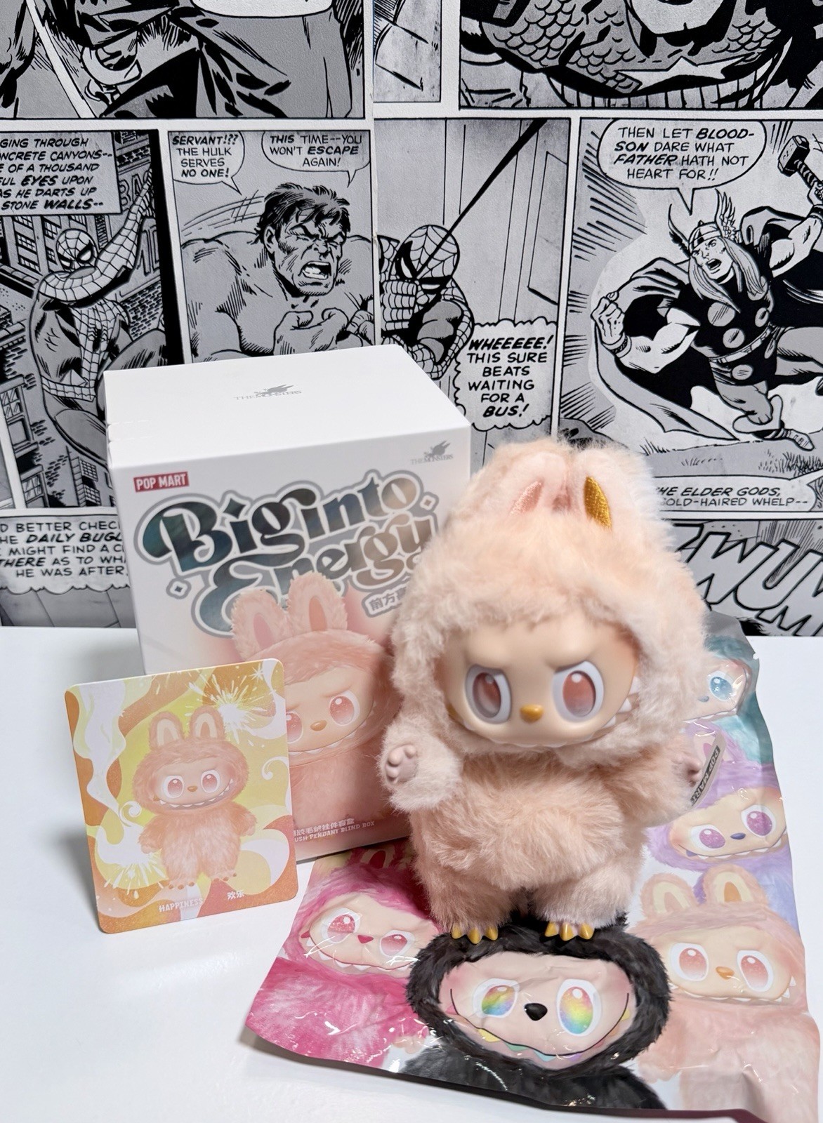 POP MART – THE MONSTERS Big Into Energy Series – HAPPINESS Plush Pendant [OPEN]