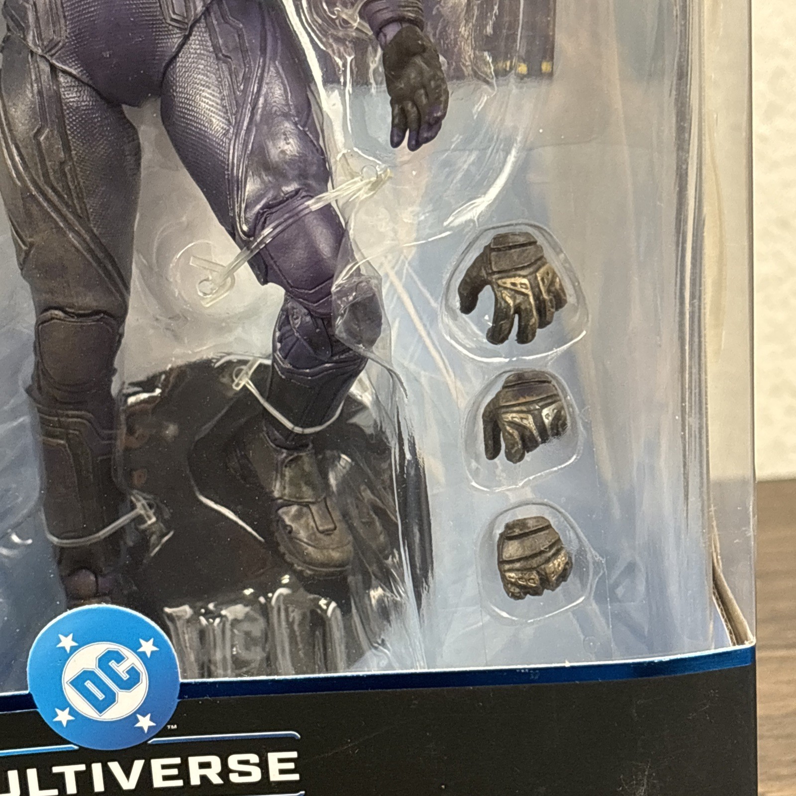DC Multiverse Mcfarlane Toys Superman Ultraman Battle Damage Gold Figure in Box