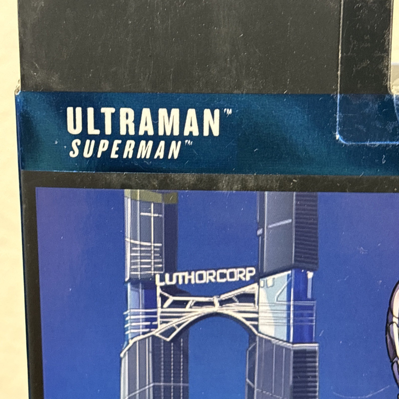DC Multiverse Mcfarlane Toys Superman Ultraman Battle Damage Gold Figure in Box