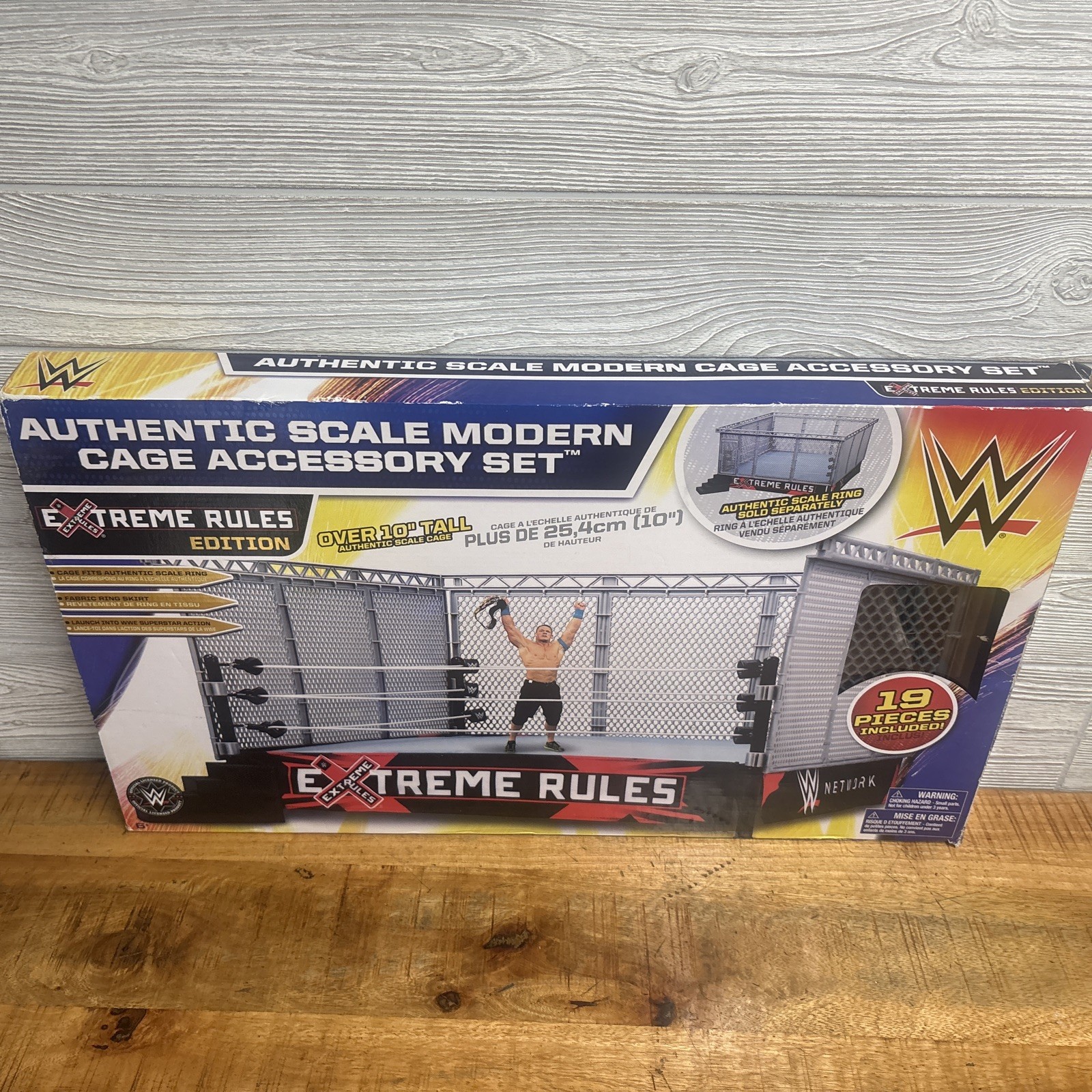WWE Extreme Rules Edition Authentic Scale Cage 2015 Accessory Set For WWE Ring