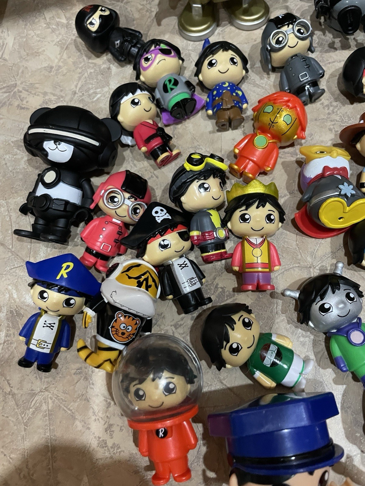 Ryans World Toy Figures & characters 29 Different Types Zombies ROBOT +LOTS More