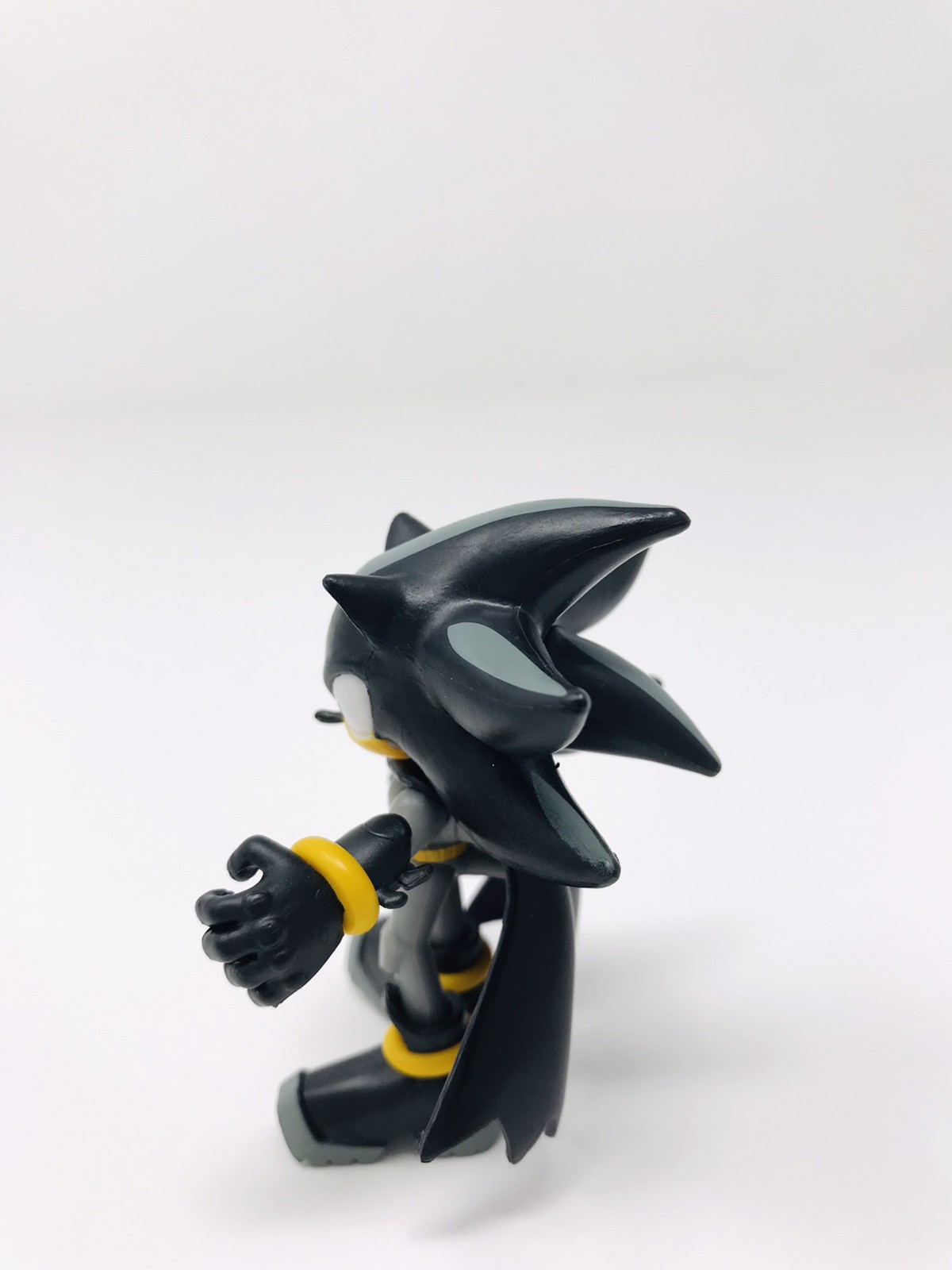 DC x Sonic the Hedgehog Multipack Shadow as Batman 2.5 Only Action Figure