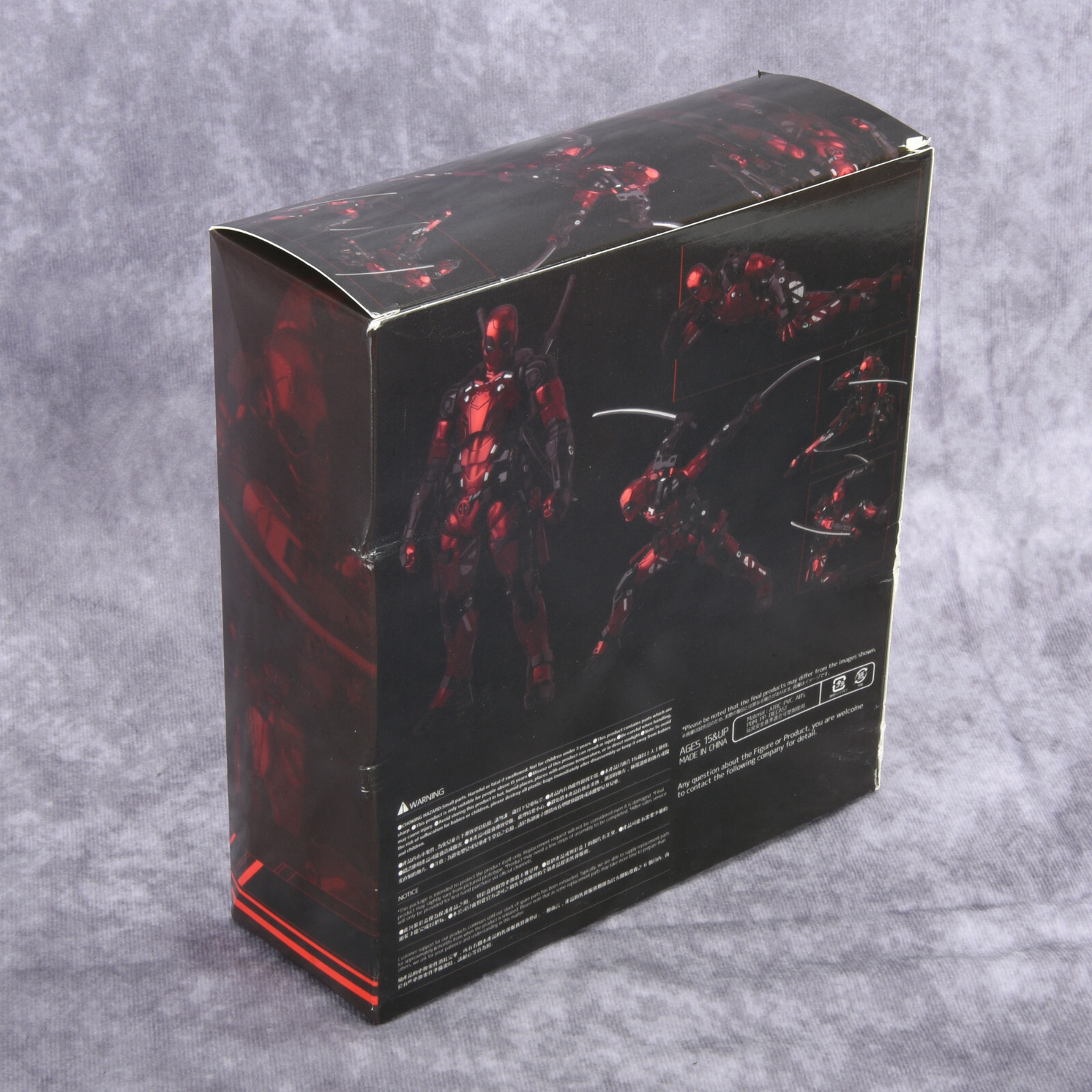 Deadpool w/Fighting Armor & Accessories Marvel Collection 6&Prime; Action Figure Toy