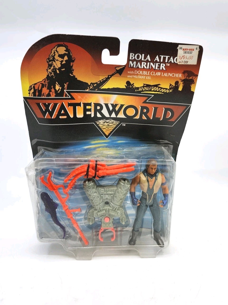 Kenner 1995 Waterworld Action Figure Bola Attack Mariner DAMAGED BOX