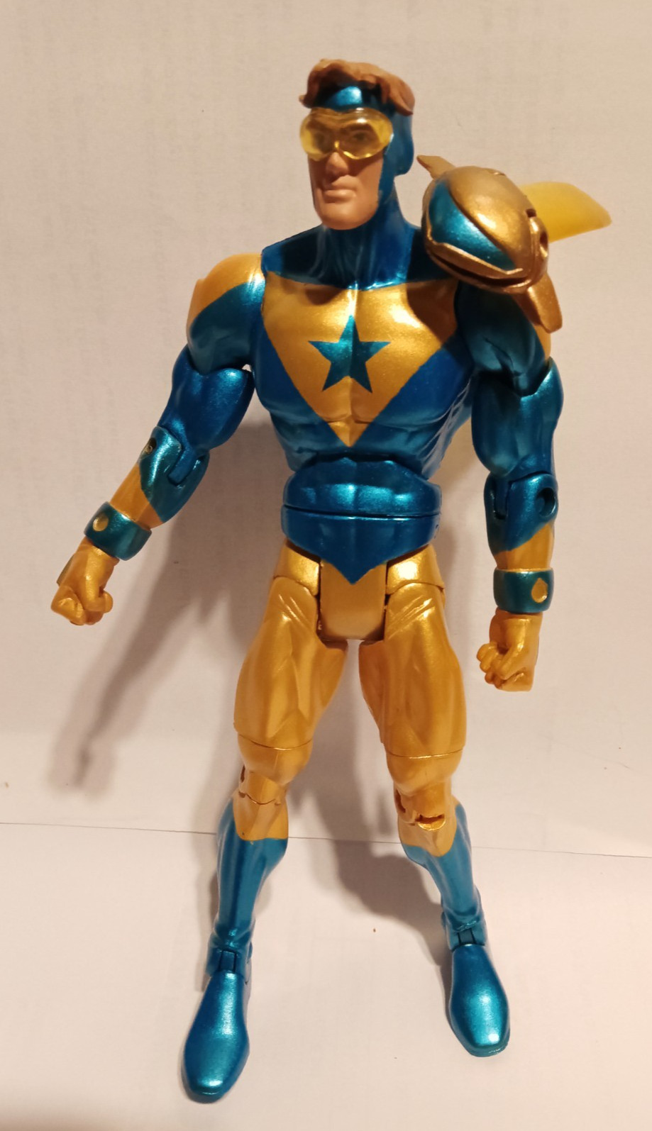 DC Universe Classics Booster Gold Variant Action Figure 6&Prime; Loose Mattel